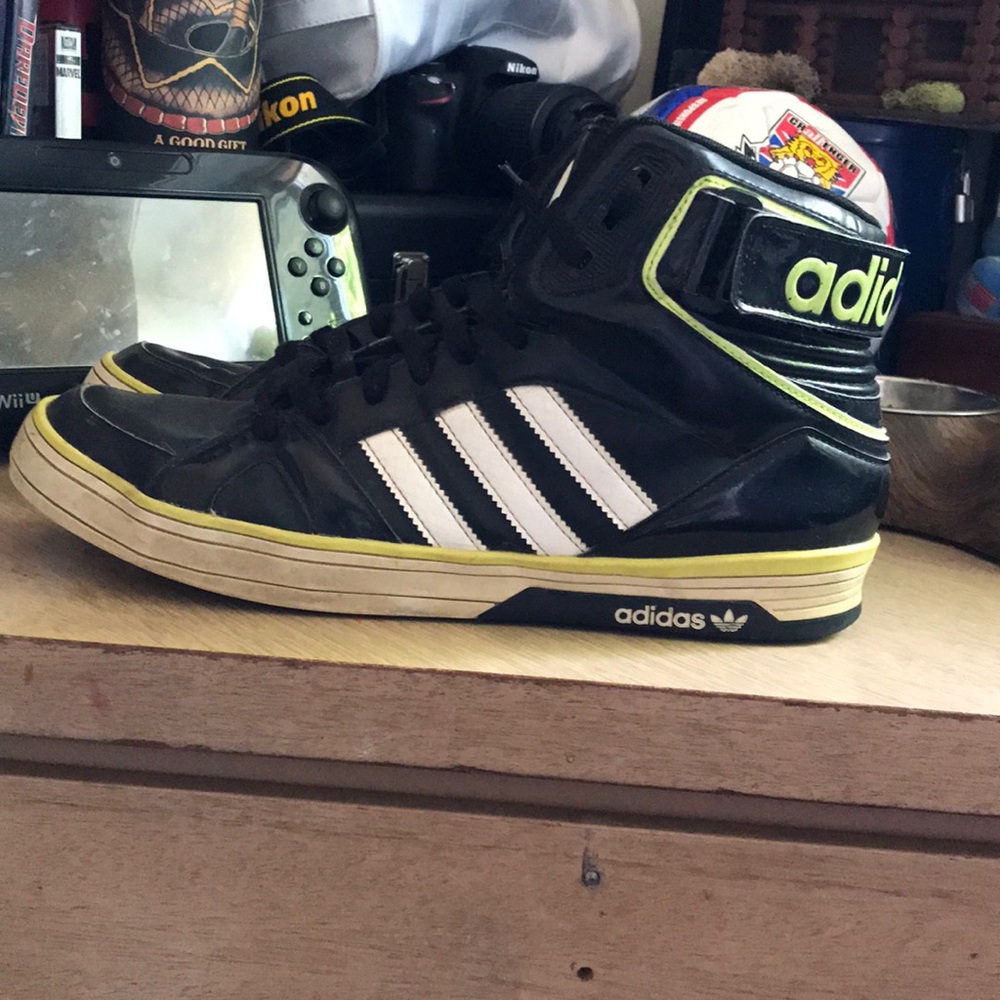 Adidas Space Divers